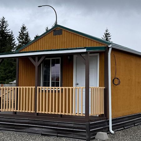 Far West Cabin-Tiny Homes Rental Forks Dış mekan fotoğraf