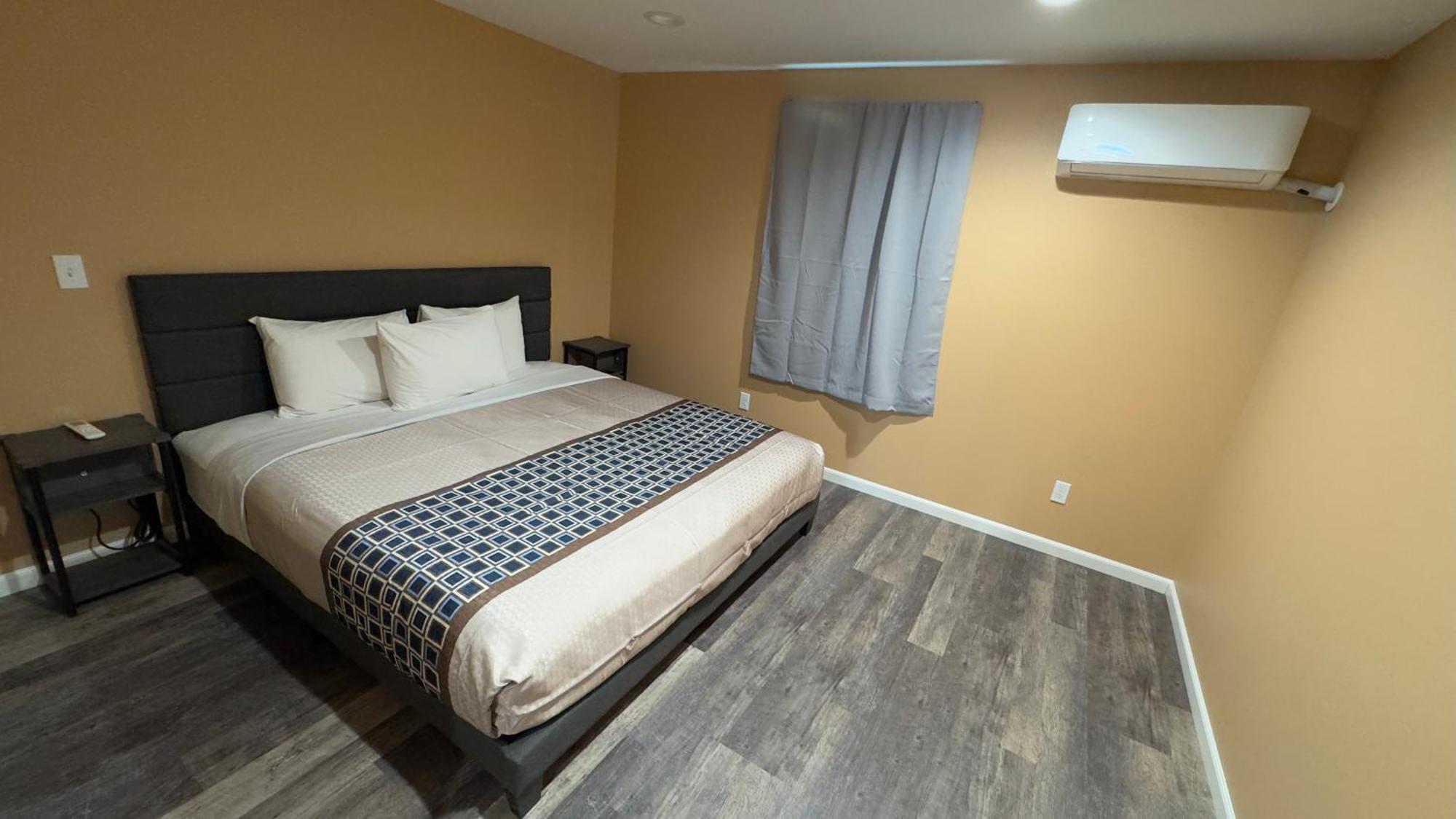 Far West Cabin-Tiny Homes Rental Forks Dış mekan fotoğraf